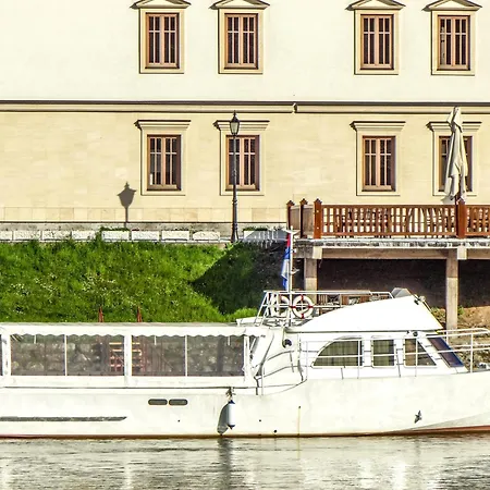 Turisticki Centar Andricgrad