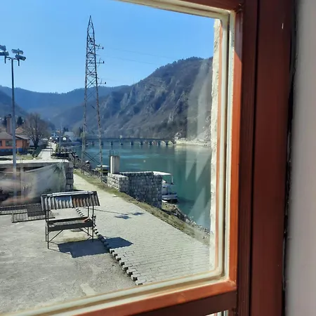 Turisticki Centar Andricgrad * Visegrad